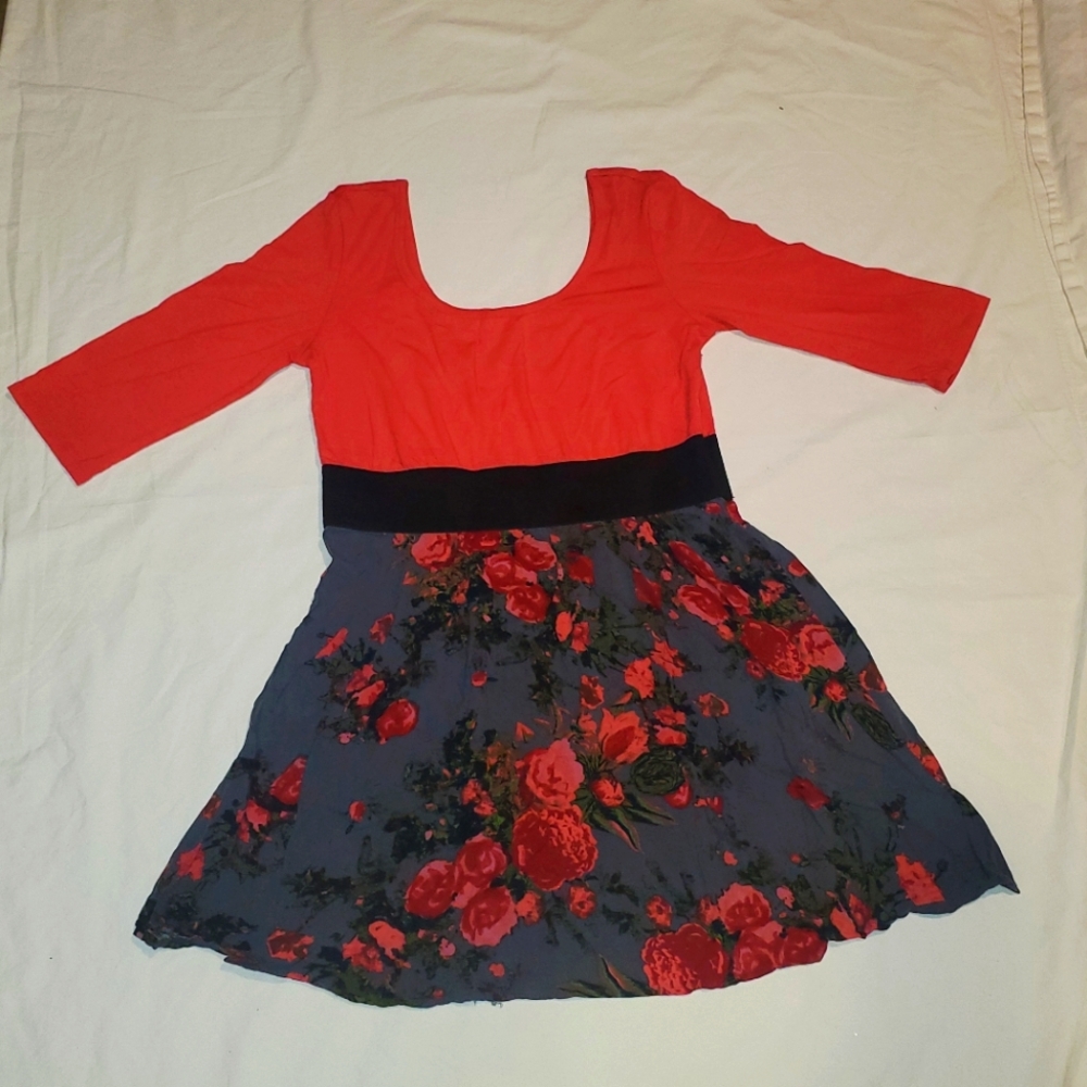 Xhilaration Floral Red and Black Dress